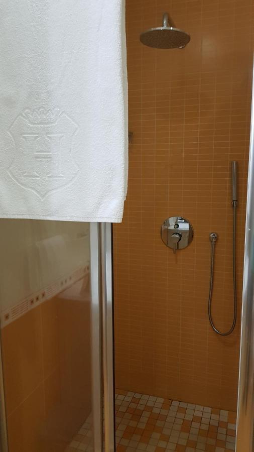 Hulk Apartamento Vrsac Exterior foto